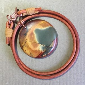 ❤️💜❤️16” Picasso Jasper Leather Choker Necklace